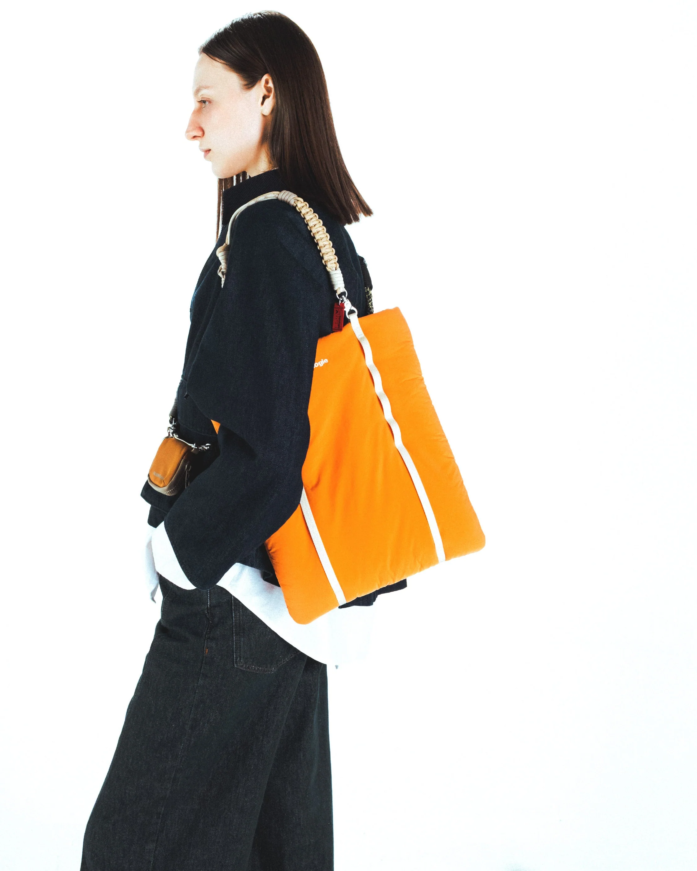 16" Cloud Shopper - Image 7