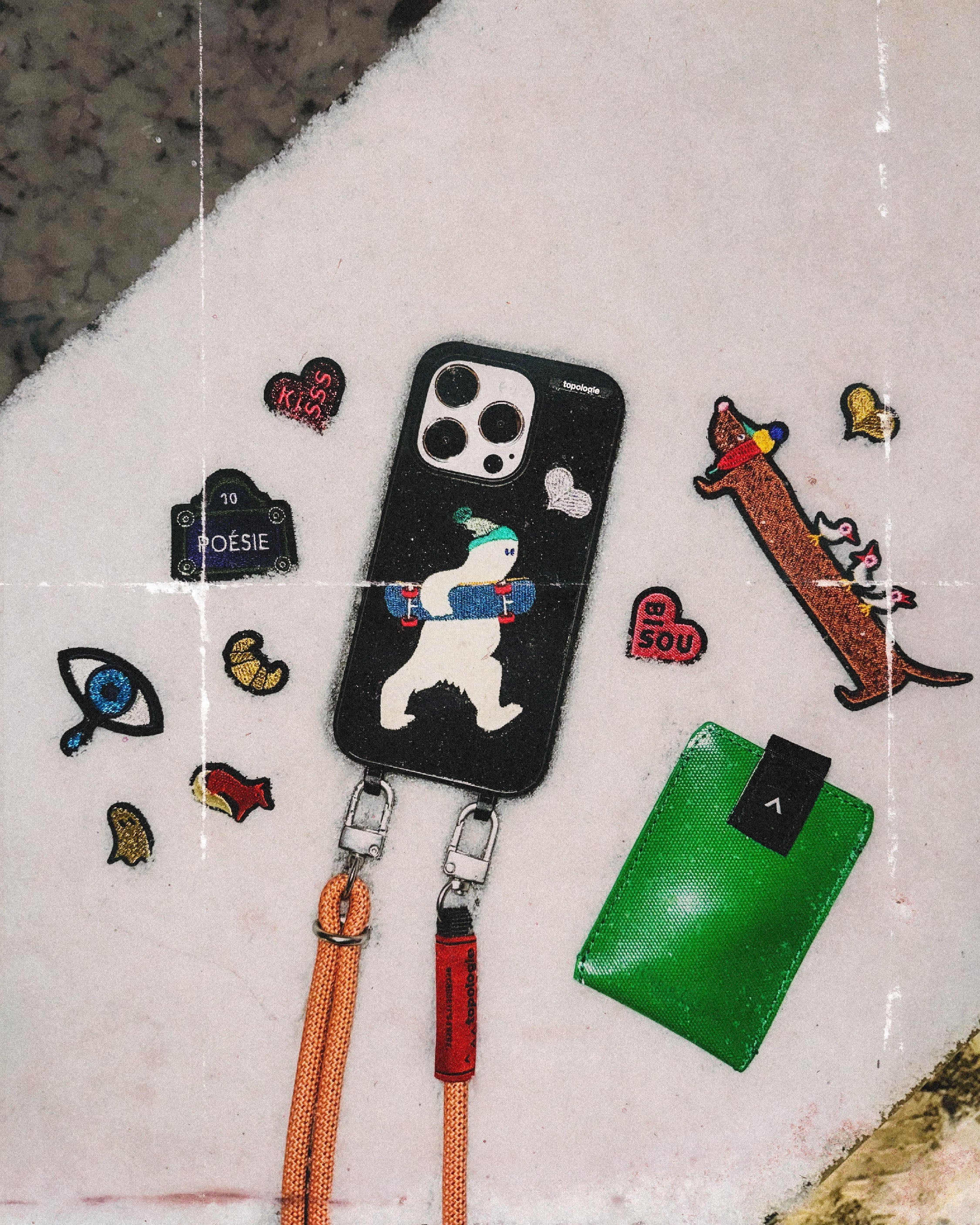 Hypersnap Phone Case / iPhone 16 - Image 8