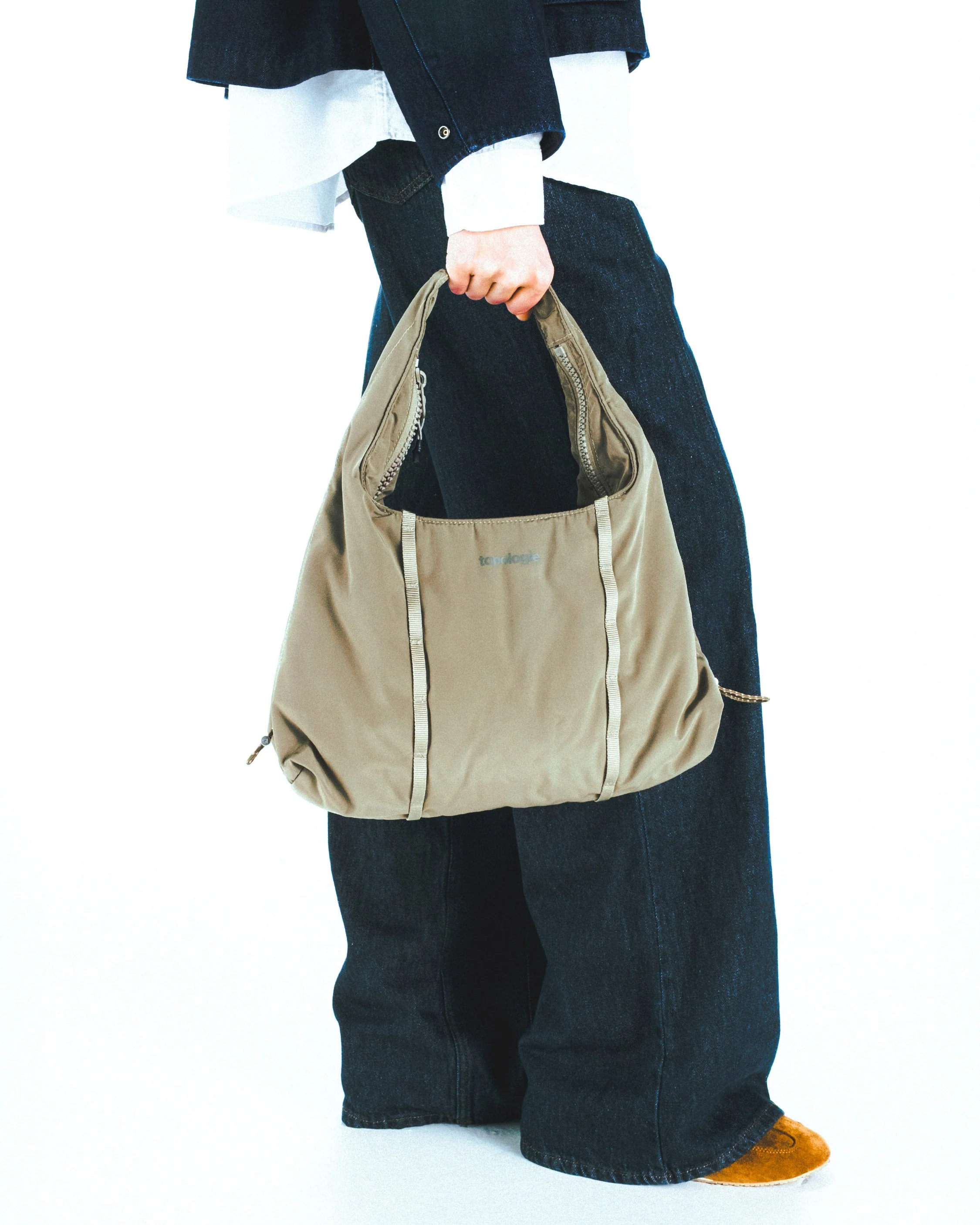 Cloud Hobo Medium - Image 16