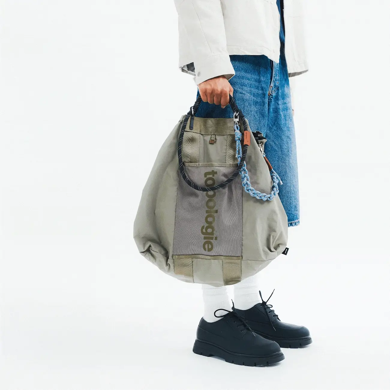 Summit Tote Large - Image 2