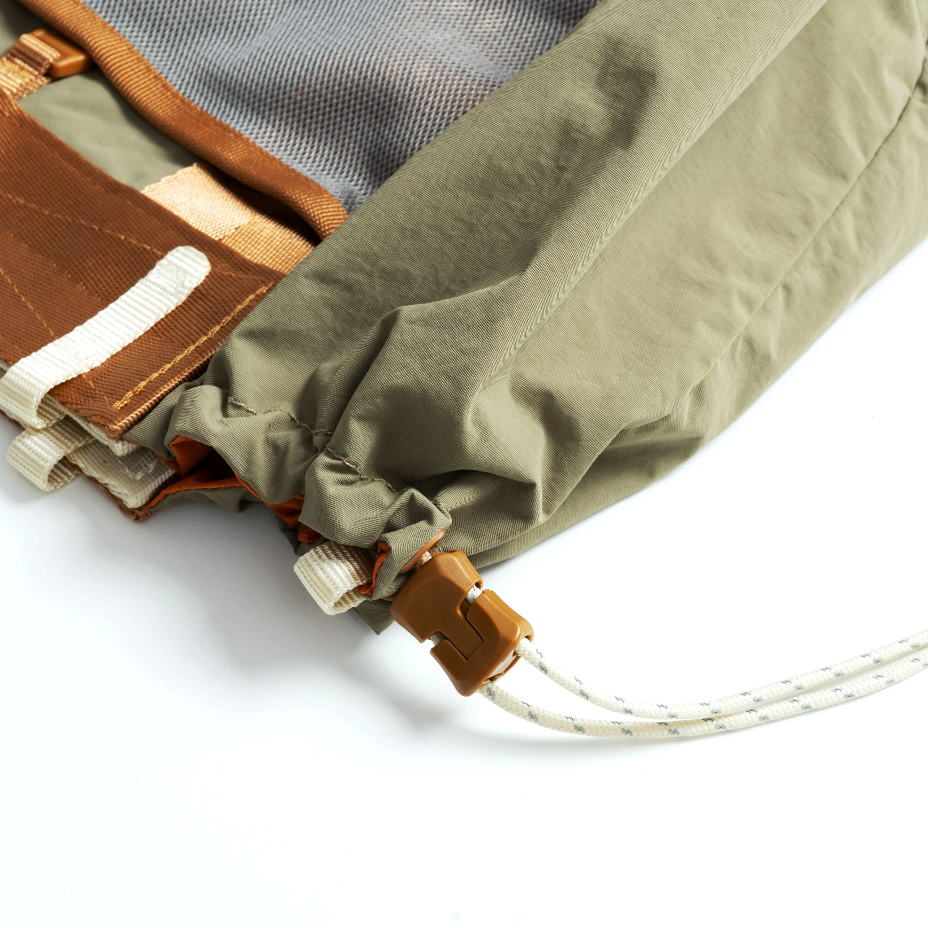 Summit Tote Wide Medium - Image 4