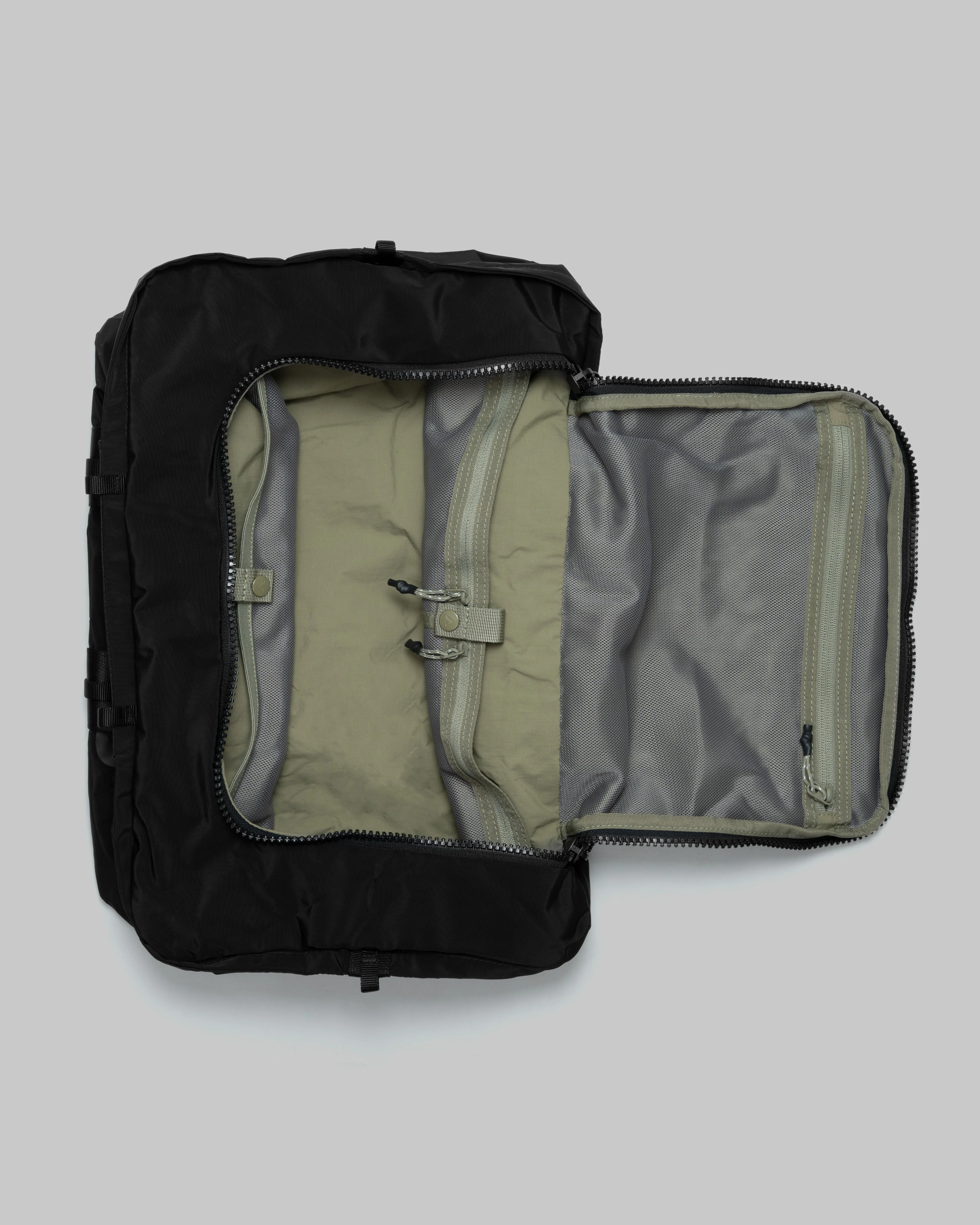 Summit Duffle Medium - Image 14