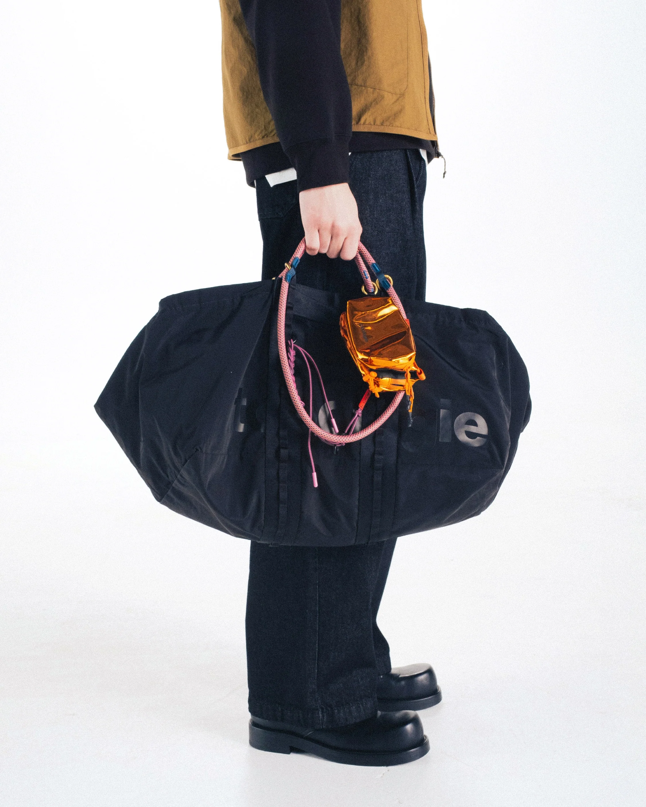 Summit Duffle Medium - Image 5