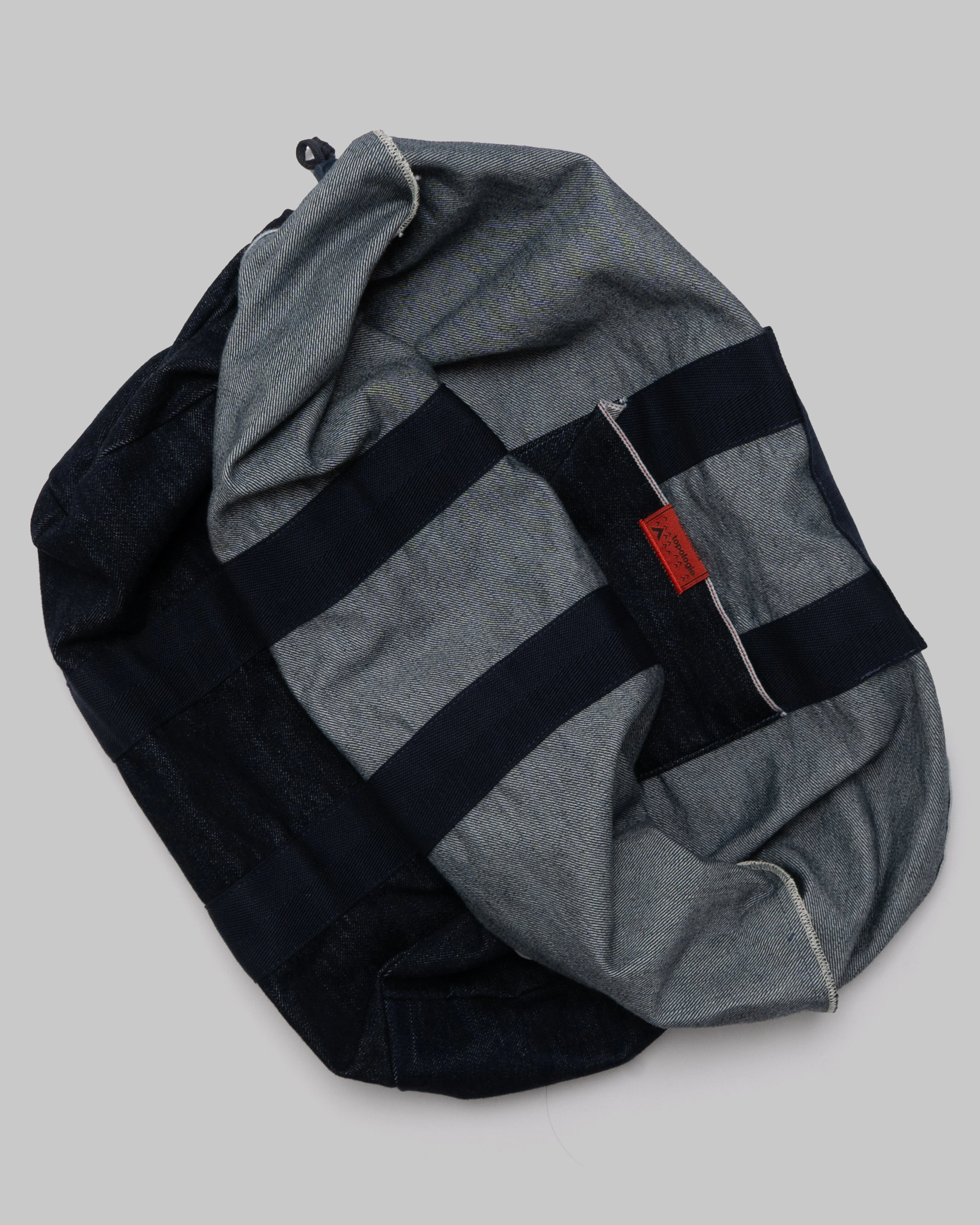 Summit Tote Large - Image 34