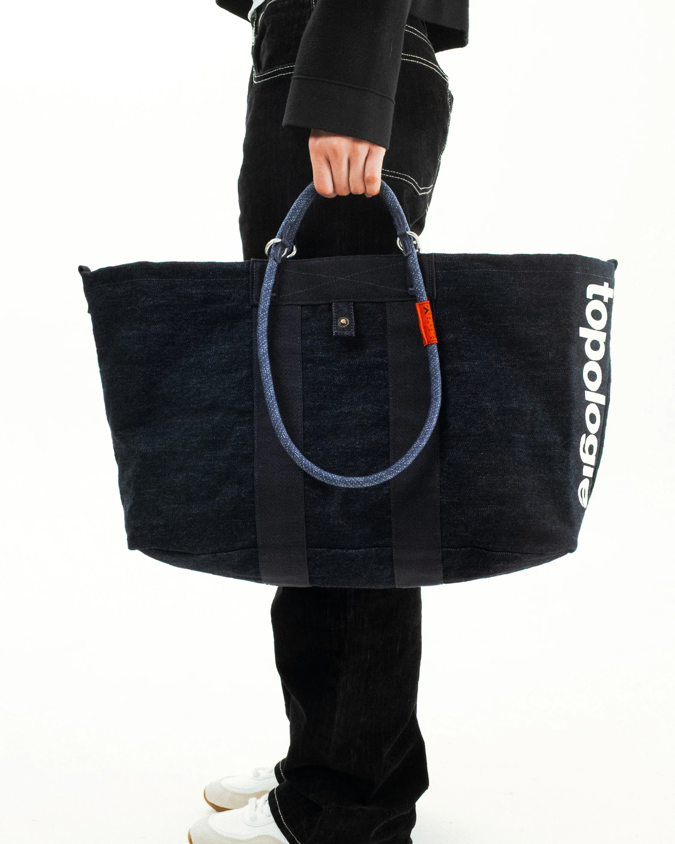 Summit Tote Wide Medium - Image 22